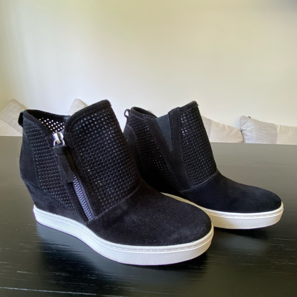 Brand new Sofft Bellview wedges